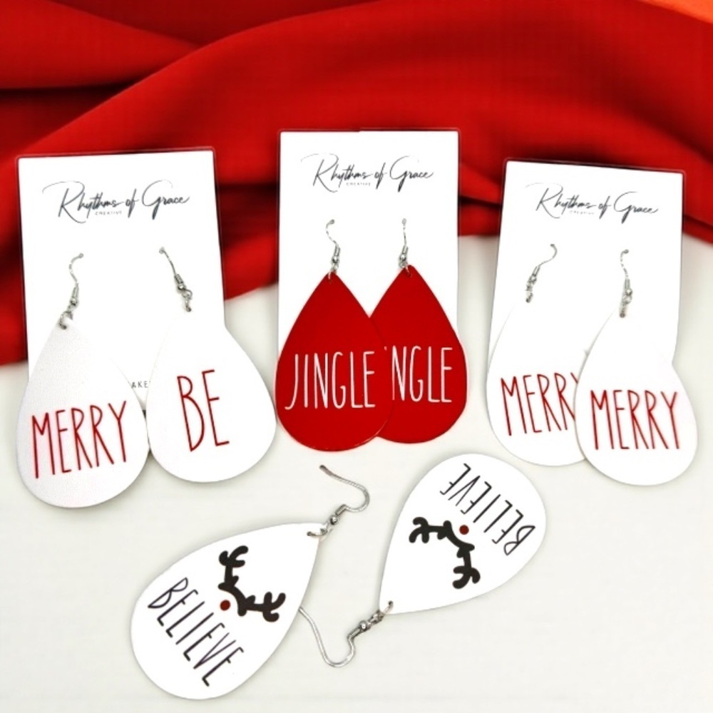 Merry Little Statement Dangle Earrings – Christmas Cheer in Every Pair! NWT